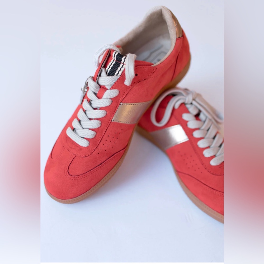 Band new still in the box size 6.5